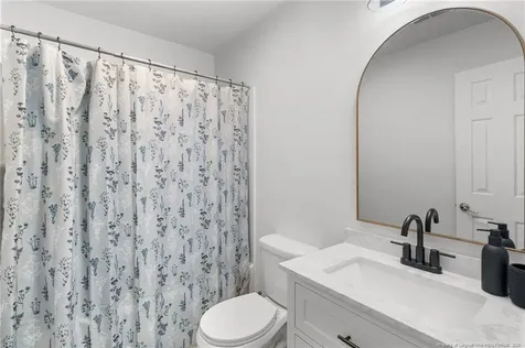 5587 Ashgrove Drive Fayetteville NC 28311
