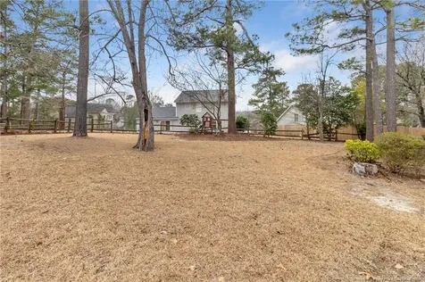 5587 Ashgrove Drive Fayetteville NC 28311