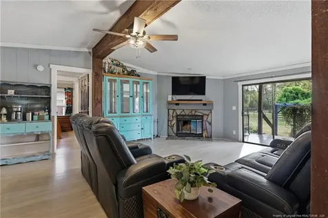 449 Montrose Road Raeford NC 28376