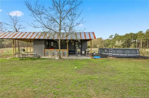 449 Montrose Road Raeford NC 28376