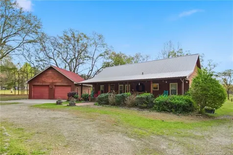 449 Montrose Road Raeford NC 28376