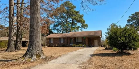 107 E Thigpen Road Conetoe NC 27819