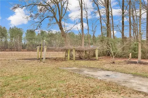 8161 E 130 Highway Maxton NC 28364