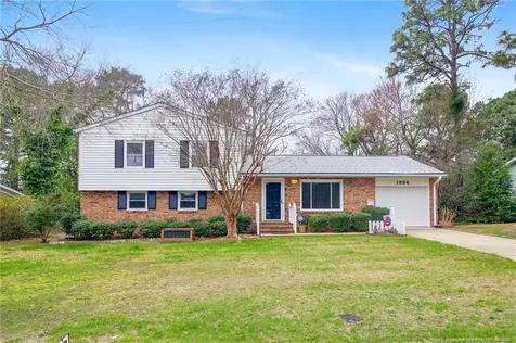 1834 Wendover Drive Fayetteville NC 28304