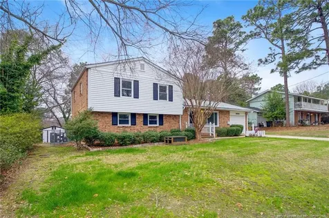 1834 Wendover Drive Fayetteville NC 28304