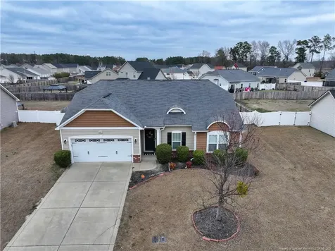 601 Collinwood Drive Raeford NC 28376