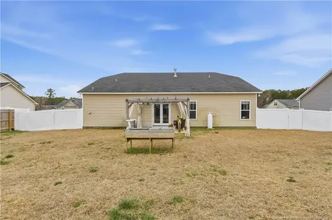 601 Collinwood Drive Raeford NC 28376