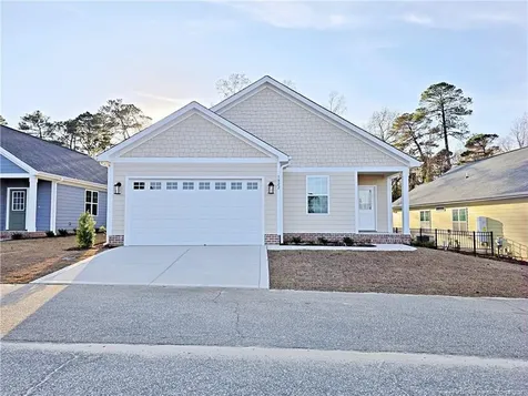 1822 Fordham Drive Fayetteville NC 28304