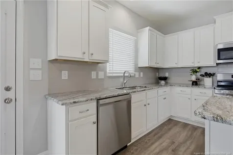 254 Collier Gate Street Linden NC 28356