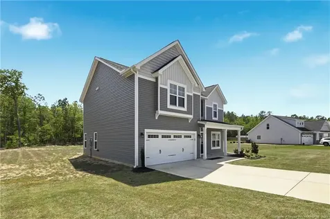 254 Collier Gate Street Linden NC 28356