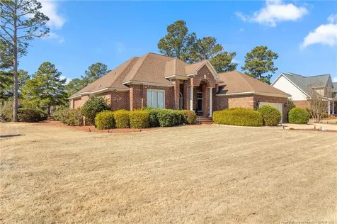 1226 Four Wood Drive Fayetteville NC 28312