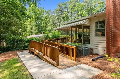 511 Maplewood Drive Sanford NC 27330