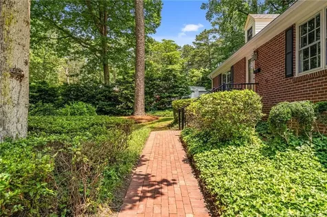 511 Maplewood Drive Sanford NC 27330