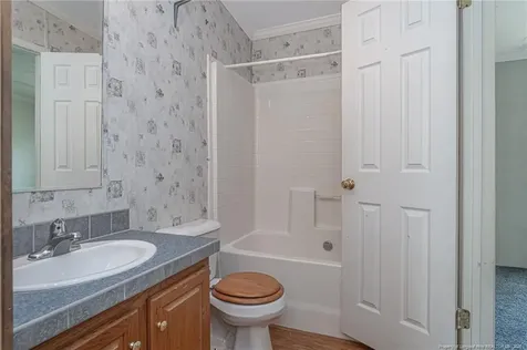 210 E Pierce Street Warsaw NC 28398