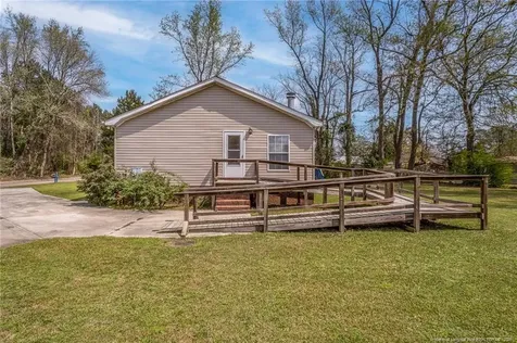 210 E Pierce Street Warsaw NC 28398