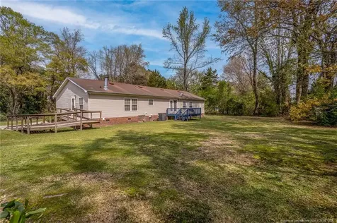 210 E Pierce Street Warsaw NC 28398