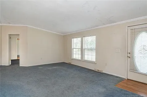210 E Pierce Street Warsaw NC 28398