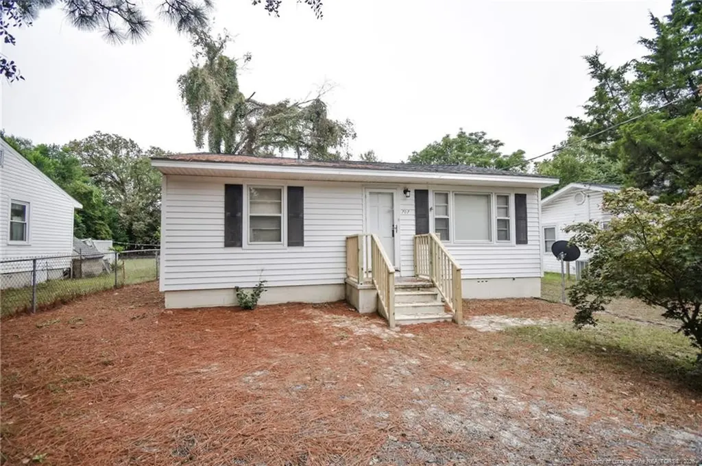 707 Veda Street Fayetteville NC 28306