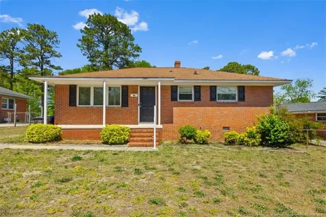 1868 Gola Drive Fayetteville NC 28301