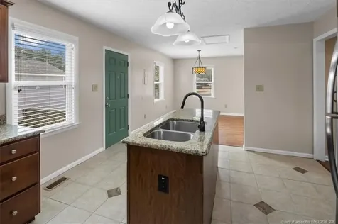 812 N Jackson Street Raeford NC 28376