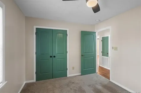 812 N Jackson Street Raeford NC 28376