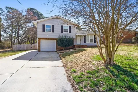 7102 Ryan Street Fayetteville NC 28314