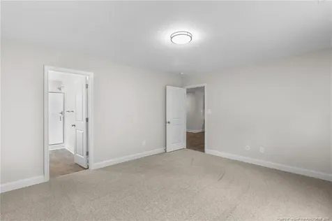 7806 Iron Court Fayetteville NC 28306