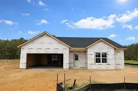 7806 Iron Court Fayetteville NC 28306