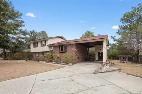 5828 Fairway Drive Hope Mills NC 28348