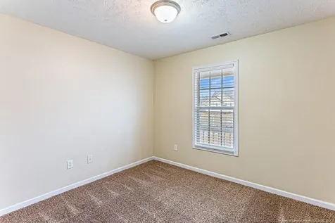 5608 Thackeray Drive Fayetteville NC 28306