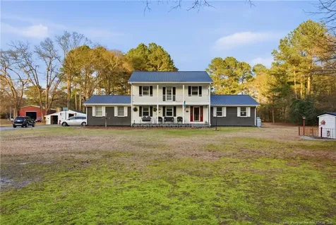 732 County Line Road Roseboro NC 28382