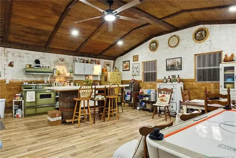 732 County Line Road Roseboro NC 28382