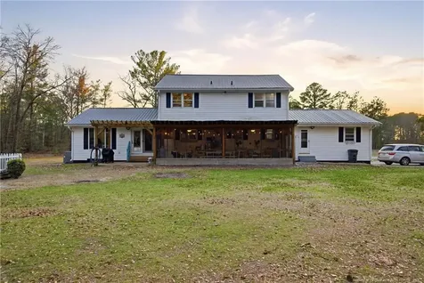 732 County Line Road Roseboro NC 28382