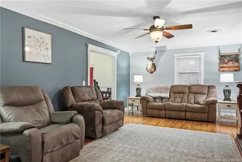 732 County Line Road Roseboro NC 28382
