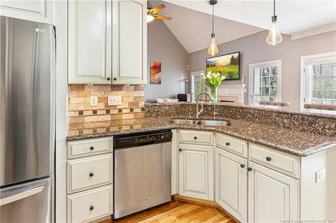 4419 Ferncreek Drive Fayetteville NC 28314
