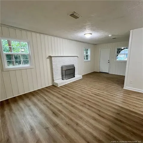 1005 S Pine Street Laurinburg NC 28352