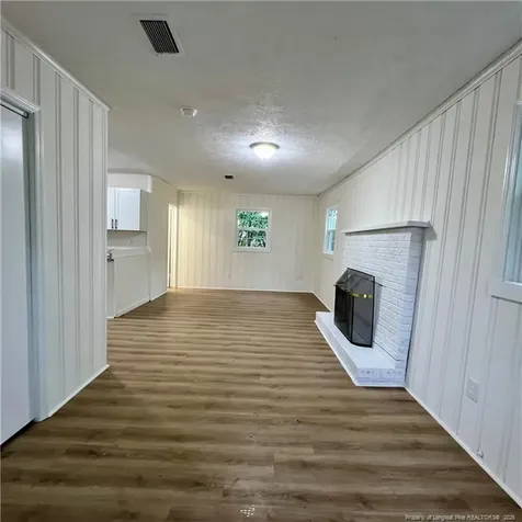 1005 S Pine Street Laurinburg NC 28352
