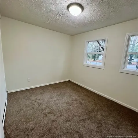 1005 S Pine Street Laurinburg NC 28352
