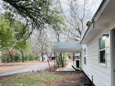 1005 S Pine Street Laurinburg NC 28352