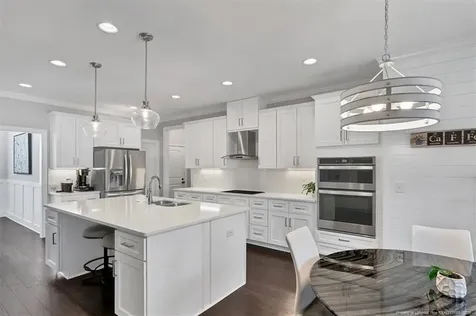 10 Heatherspring Way Spring Lake NC 28390