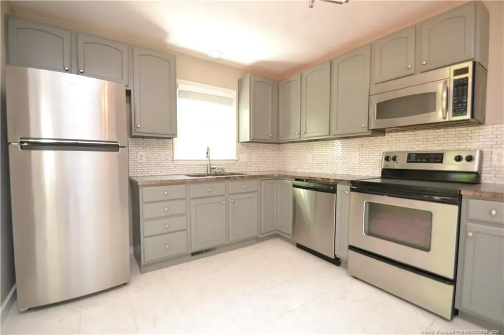 804 Curtiss Drive Garner NC 27529