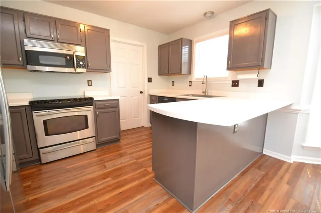 4208 Loon Lane Raleigh NC 27616