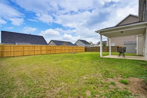 5726 Pondhaven Drive Fayetteville NC 28314