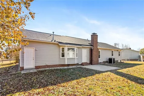 5804 Highstan Court Fayetteville NC 28304
