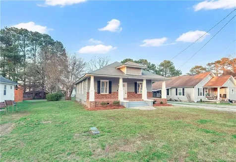 204 W E Street Erwin NC