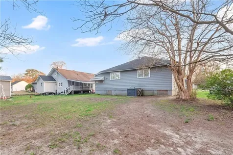 204 W E Street Erwin NC