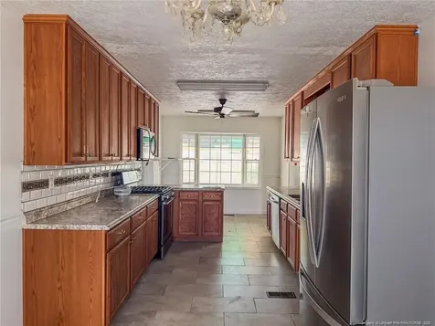 575 Veterans Road Saint Pauls NC 28384