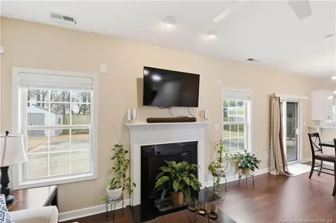 2813 Deepwater Court Fayetteville NC 28306