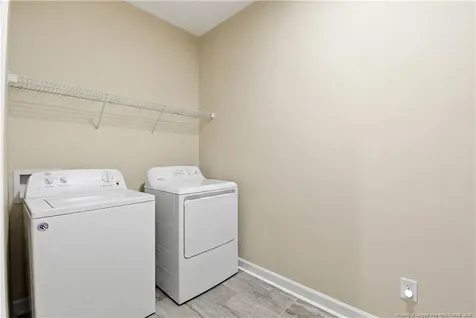 2813 Deepwater Court Fayetteville NC 28306