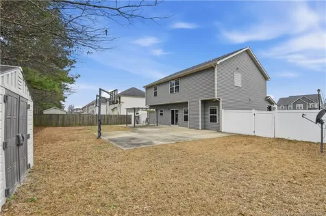 2813 Deepwater Court Fayetteville NC 28306